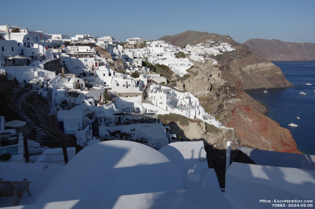 70882 - Footsteps of Paul - Santorini